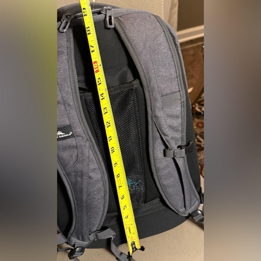 High Sierra 17" Computer UBT Deluxe Backpacks With FORVIS Logo - Picture 8 of 9